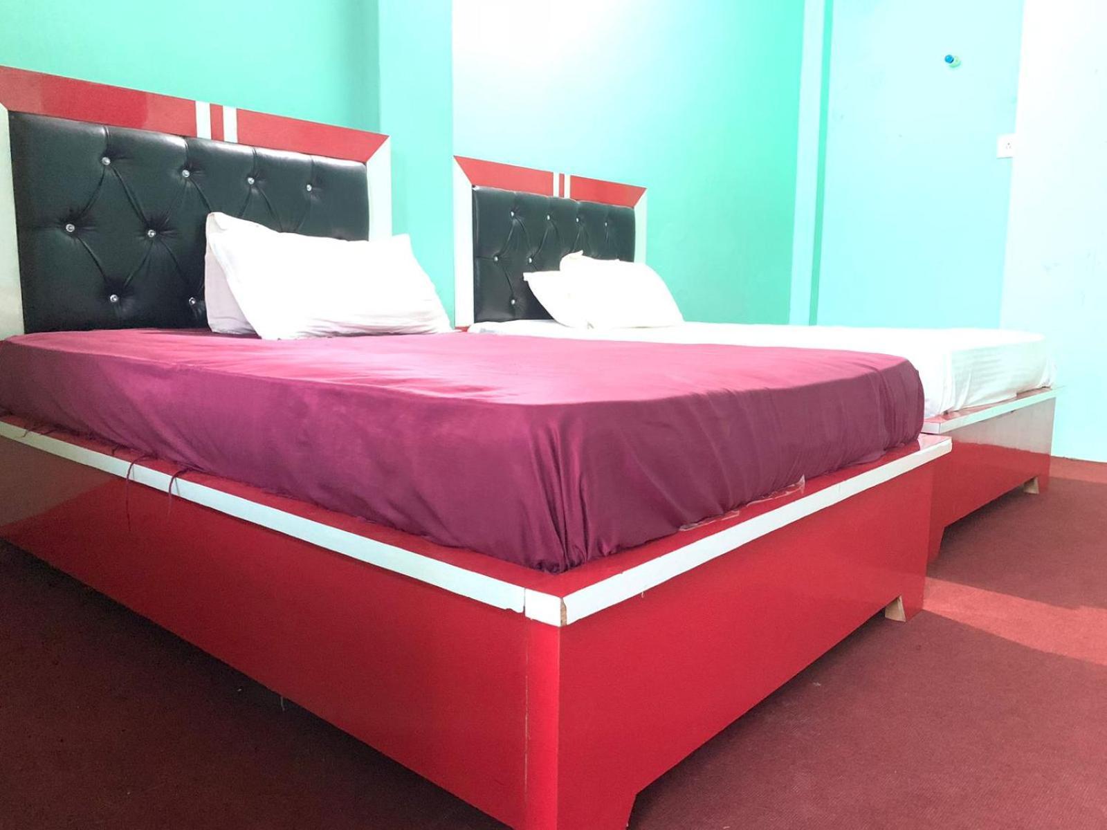 Subha Laxmi Hotel & Lodge Bahasi Exterior photo