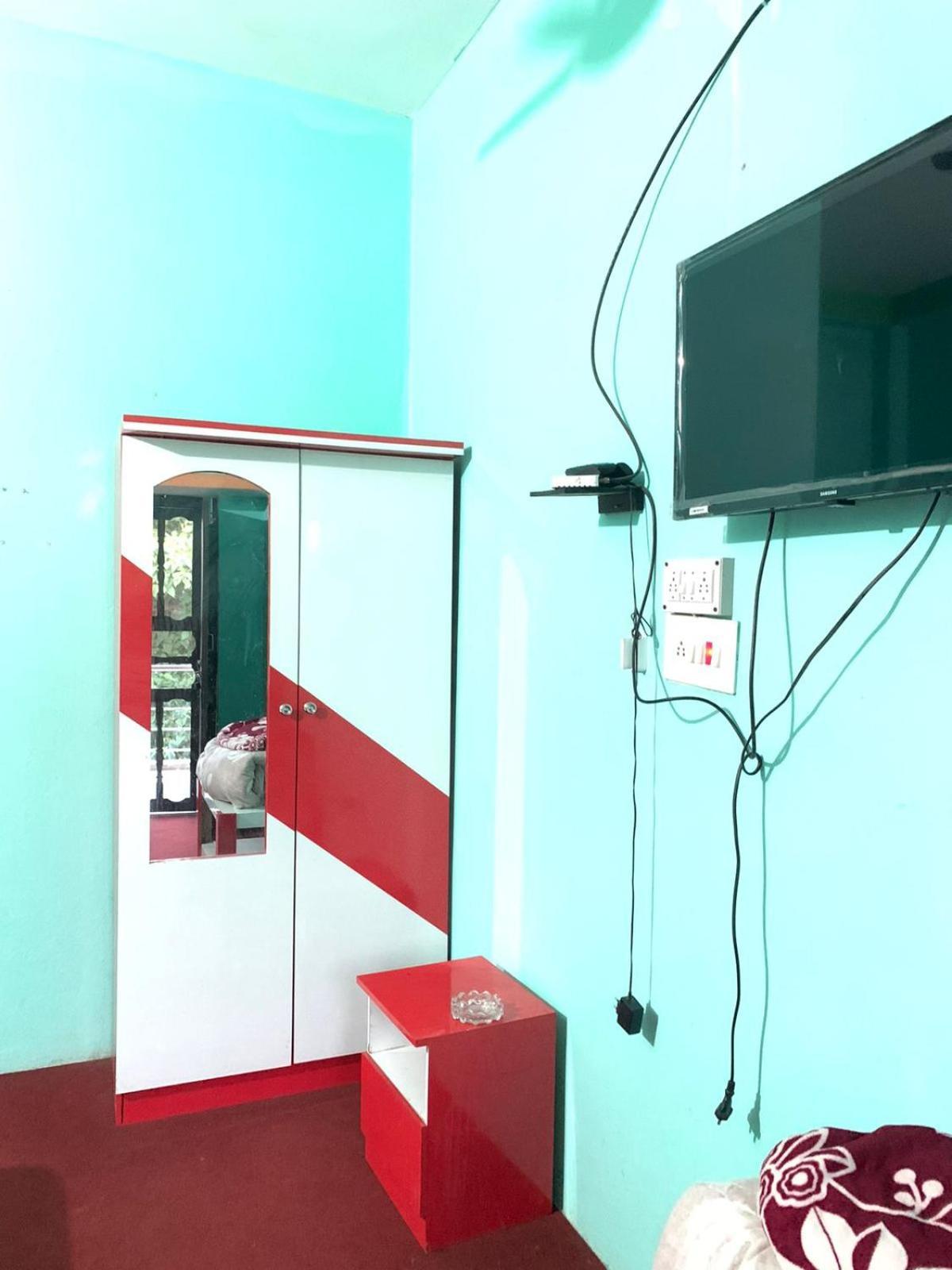 Subha Laxmi Hotel & Lodge Bahasi Exterior photo